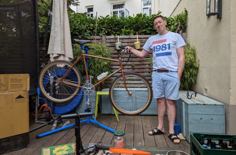 Amerika na břehu Labe