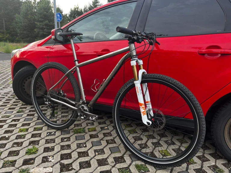 Seven Sola S 2017
